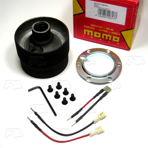 Momo MA6610R Steering Boss Kit