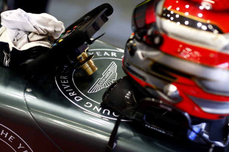 AMABA_Silverstone_2810220098