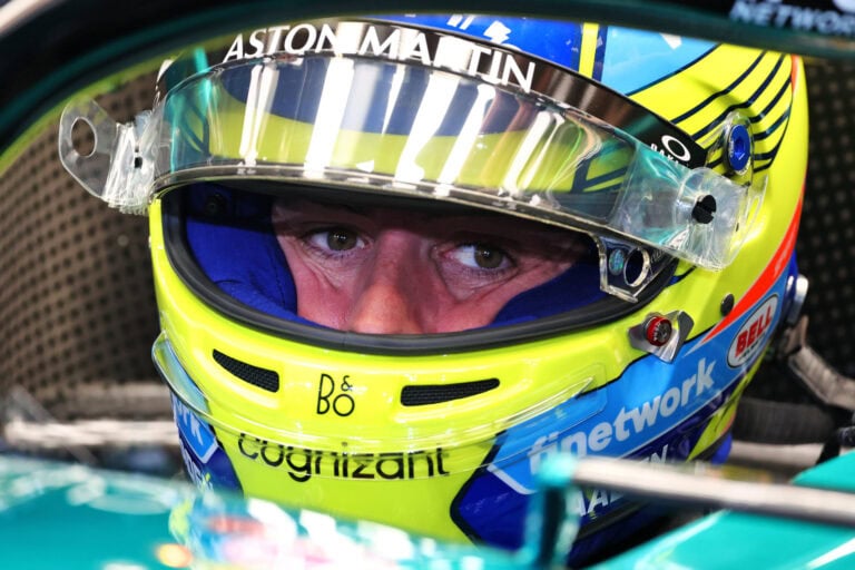 Fernando Alonso (ESP) Aston Martin F1 Team AMR24.
06.12.2024. Formula 1 World Championship, Rd 24, Abu Dhabi Grand Prix, Yas Marina Circuit, Abu Dhabi, Practice Day.
- www.xpbimages.com, EMail: requests@xpbimages.com © Copyright: Batchelor / XPB Images
